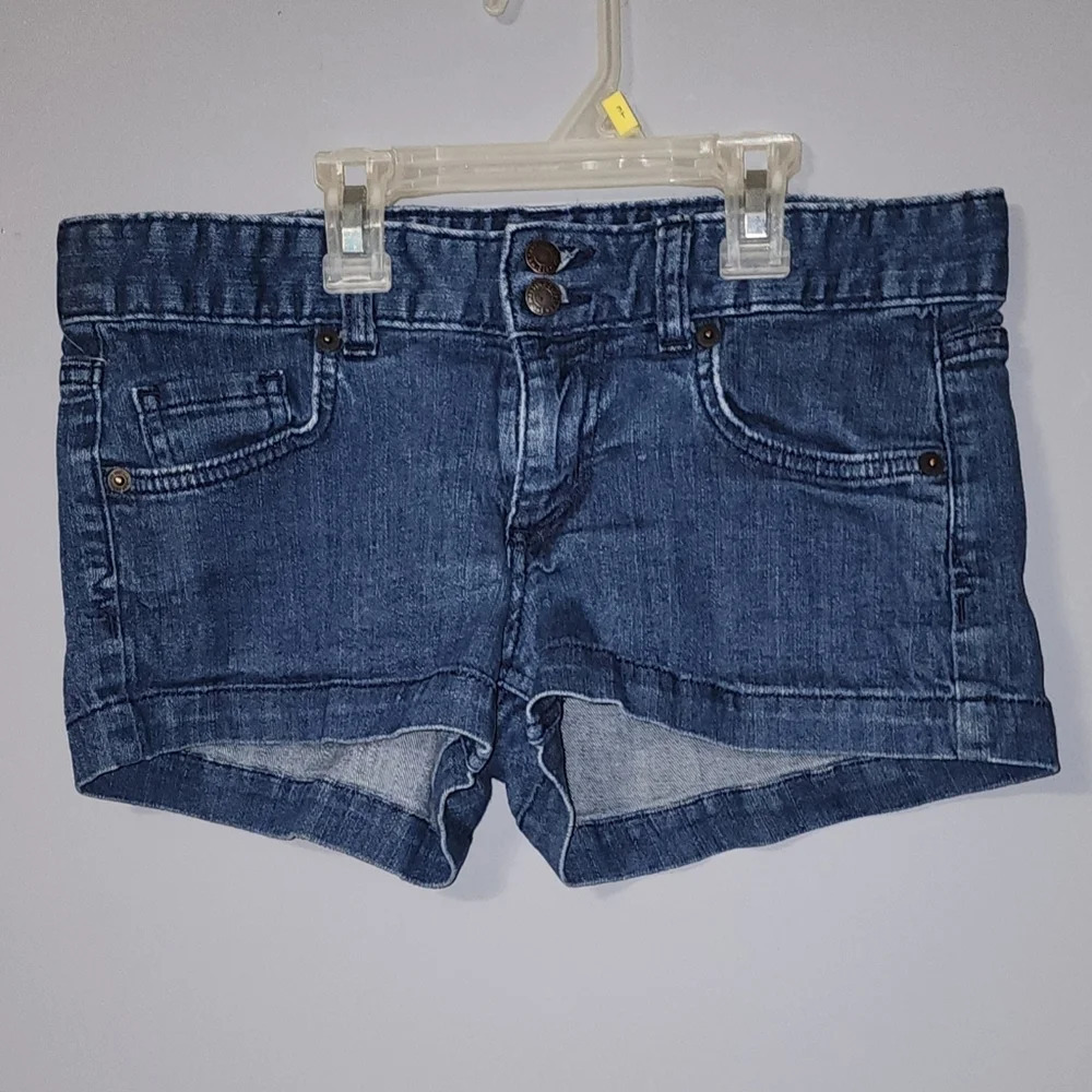 👖Mossimo Jean/Denim Shorts, Size 9 - GUC